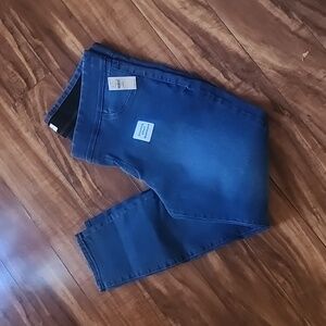 OLD NAVY SUPER SKINNY JEGGINGS